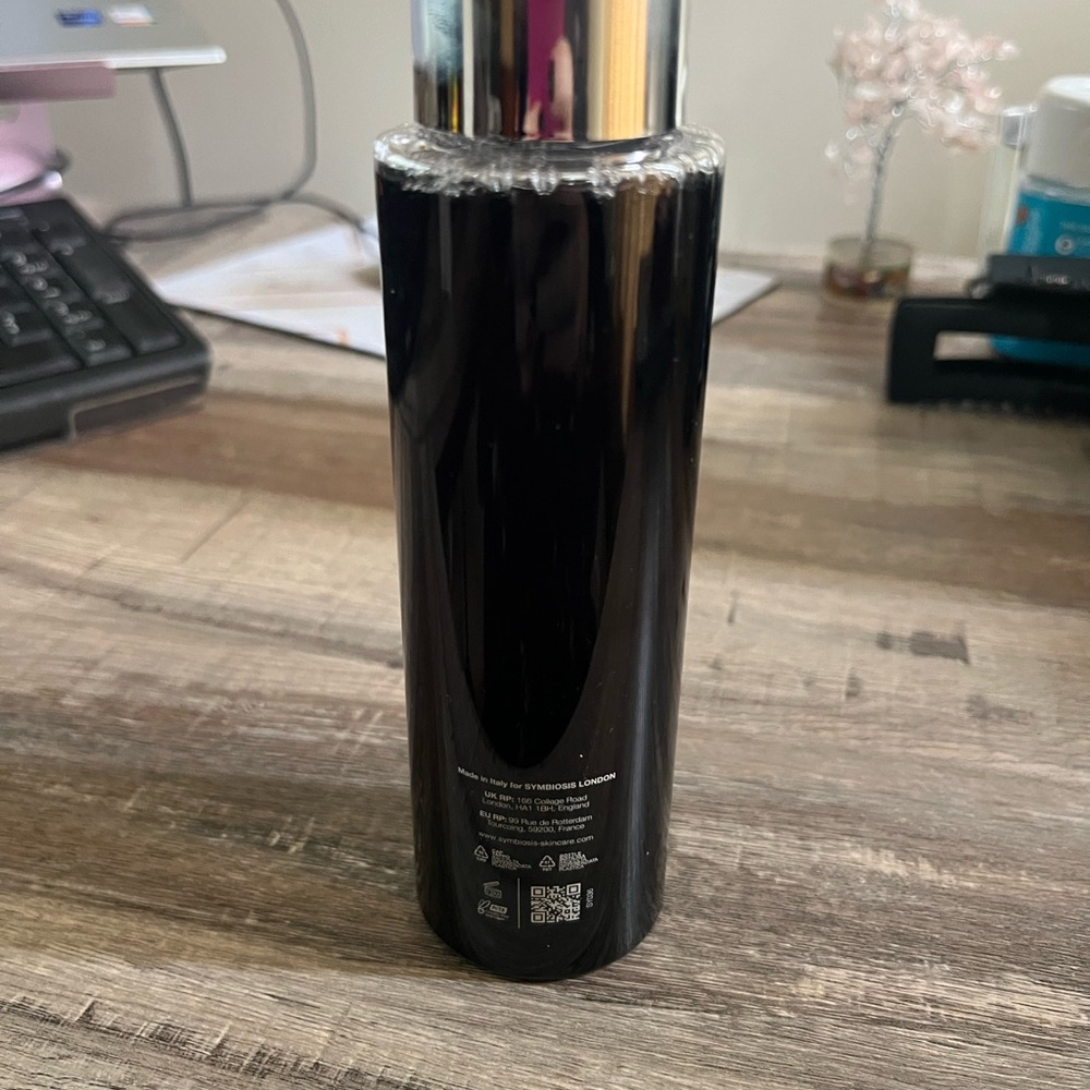 Charcoal Micellar Water - Picture 10 of 10